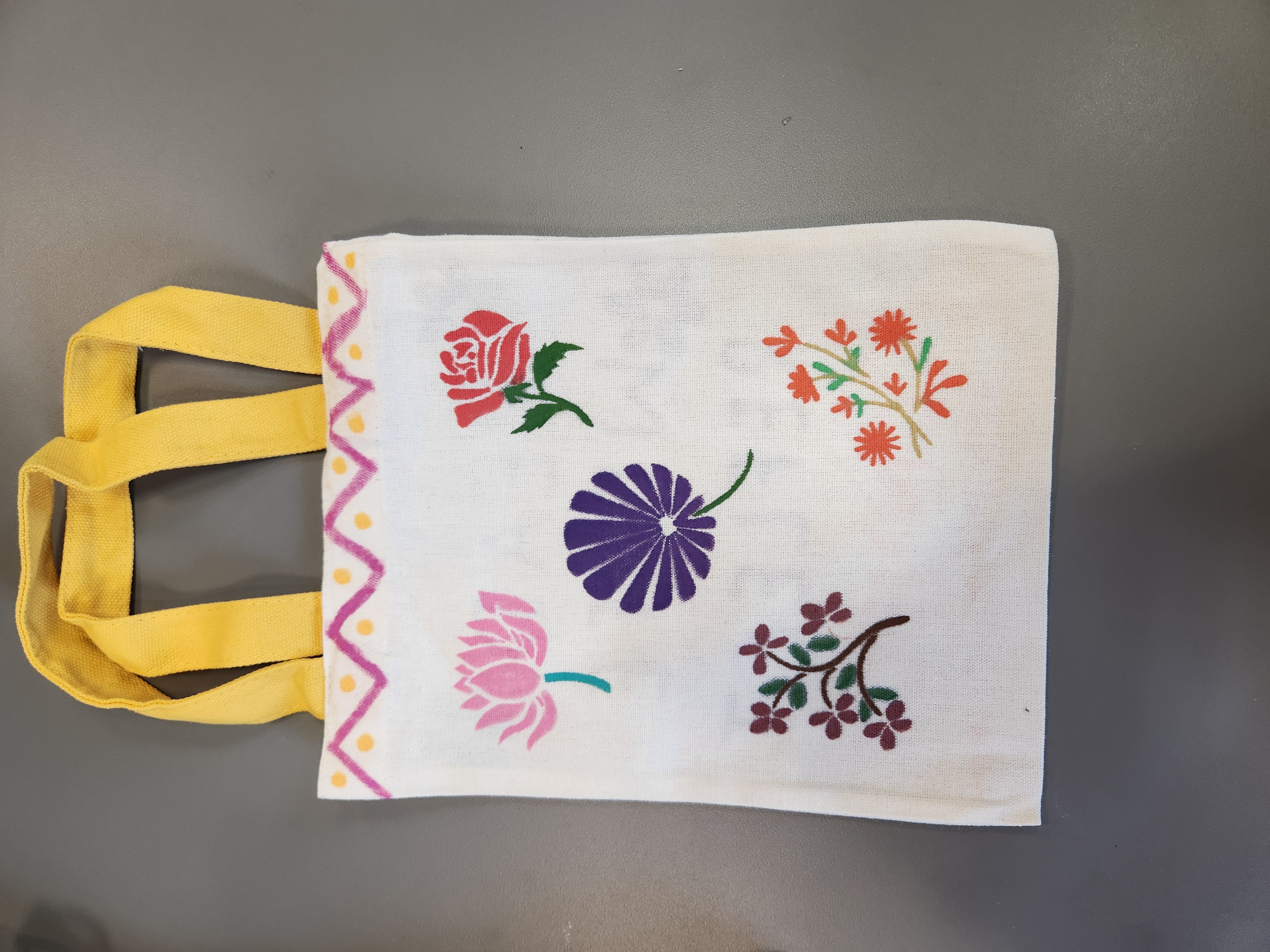 Tote%20bag%20designing%201 Tote%20bag%20designing%201
